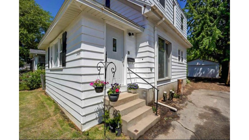 509 N Fair Oaks Ave Blooming Grove, WI 53714 by Exp Realty, Llc $204,900