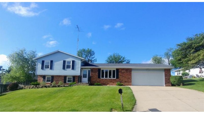 2010 27th St Monroe, WI 53566 by First Weber Hedeman Group $199,500