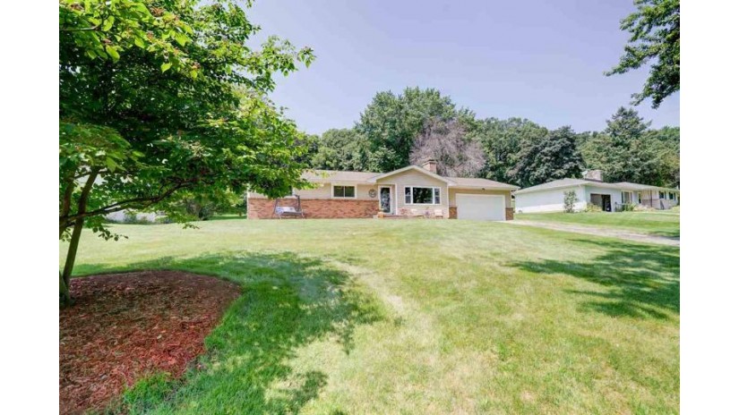 4887 Kirkwood Dr Westport, WI 53597 by Realty Executives Cooper Spransy $315,000