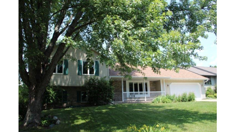 5902 Curtis St McFarland, WI 53558 by First Weber Inc $350,000