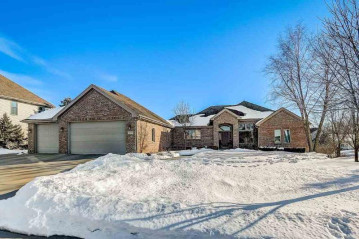 309 Monte Cristo Cir, Verona, WI 53593