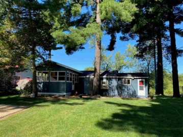 4317 County Road V, Dekorra, WI 53955