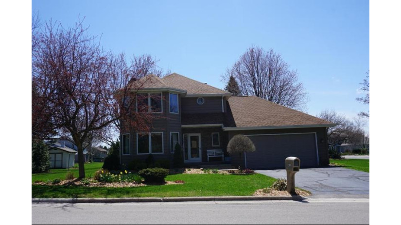 1809 Georgia St Sturgeon Bay, WI 54235 by Welcome Home Realty $279,000