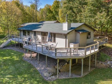 7002 Crab Lake Rd, Presque Isle, WI 54557