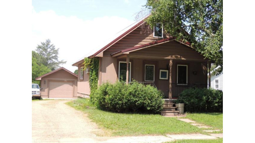 120 Hudson St Antigo, WI 54409 by Absolute Realtors Inc. $74,900