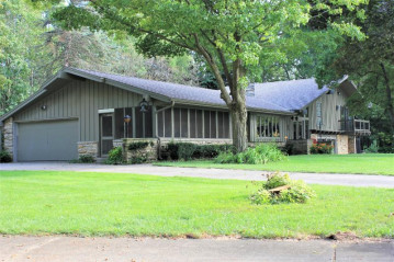 7921 Gittings Rd, Mount Pleasant, WI 53406