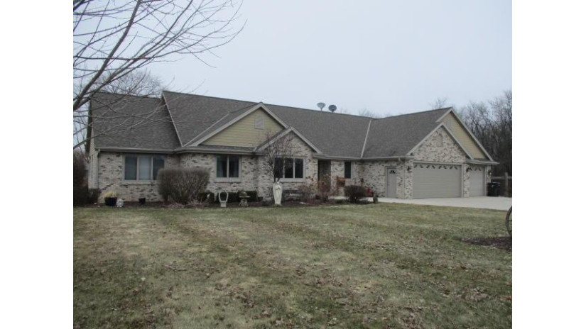 W4370 County Road G Holland, WI 53013 by Droppers & Scharl $629,000