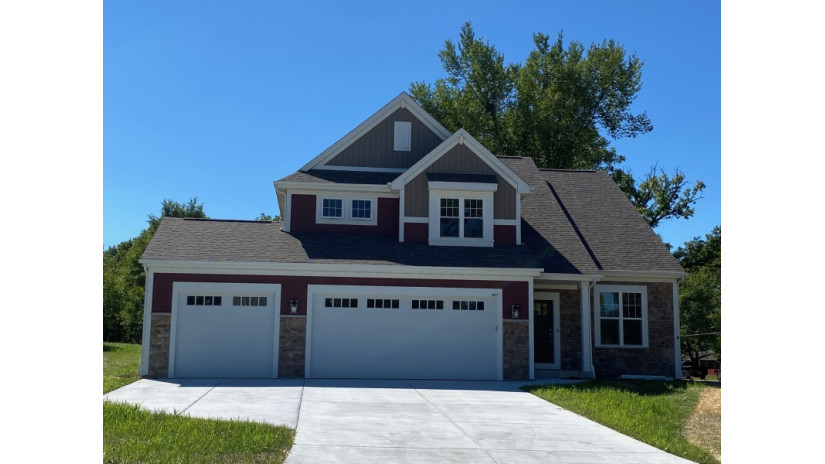 901 Foxwalk Dr Waterford, WI 53185 by Shorewest Realtors $429,900