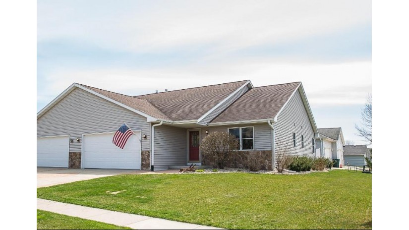 1541 Radhika St Fort Atkinson, WI 53538 by RE/MAX Preferred~Ft. Atkinson $234,900