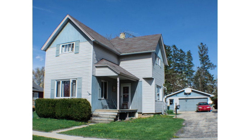 260 West St Juneau, WI 53039 by Shorewest Realtors $89,000