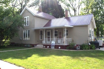 702 N Second St, Palmyra, WI 53156