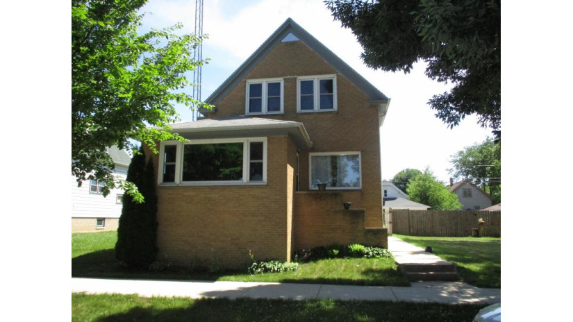 3813 E Barnard Ave Cudahy, WI 53110 by Minette Realty, LLC $169,900