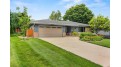 632 Hollybrook Ln Saukville, WI 53080 by Keller Williams Prestige $240,000