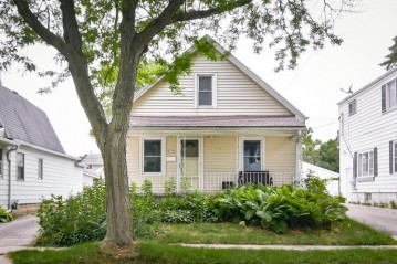4619 N 126th St, Butler, WI 53007