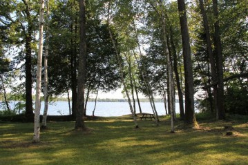 8927 N White Potato Lake Rd, Brazeau, WI 54161