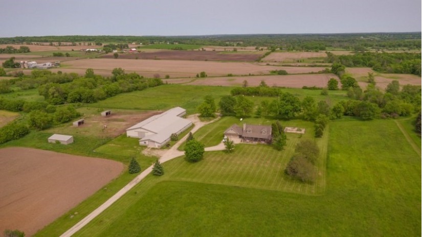 N2512 State Road 106 Sullivan, WI 53549 by Shorewest Realtors $747,875