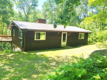 16420 Village Kame Road, Cable, WI 54821