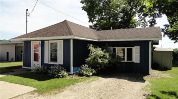 122 South Grant Street, Ellsworth, WI 54011