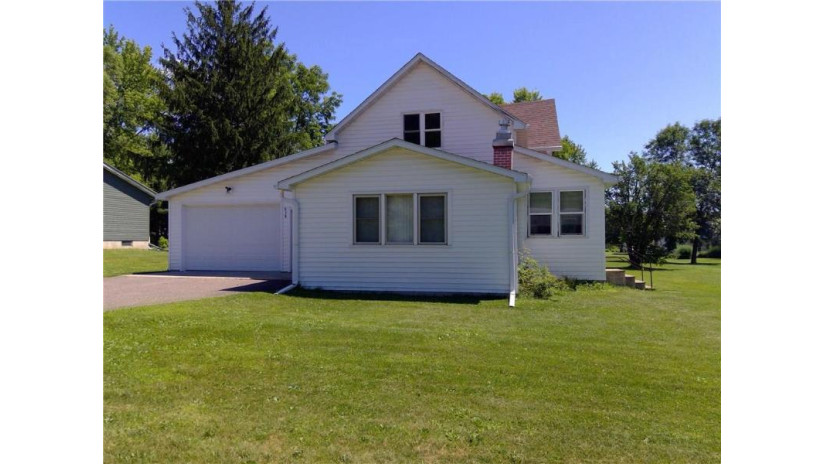 638 Madison Street Stanley, WI 54768 by Edina Realty, Inc. - Chippewa Valley $100,000