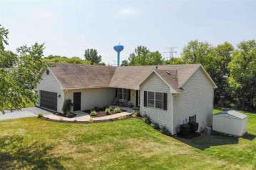 204 Golden Eagle Bend, Machesney Park, IL 61115