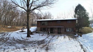 W1277 Lake Drive, Auburn, WI 53010-3405