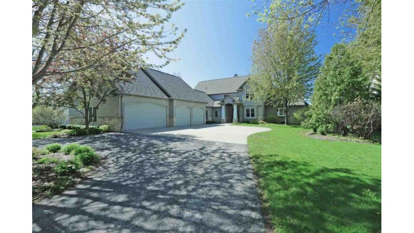 W6403 Firelane 8 Road Harrison, WI 54952 by First Weber, Inc. $698,000