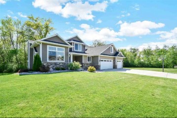 290 Beau Rivage Court, Ledgeview, WI 54115-7804