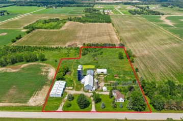 W5598 Hwy O, Center, WI 54913