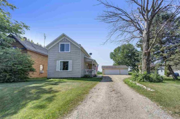 W453 Hwy E, Green Valley, WI 54127