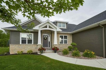 908 Cortez Court, Hobart, WI 54155