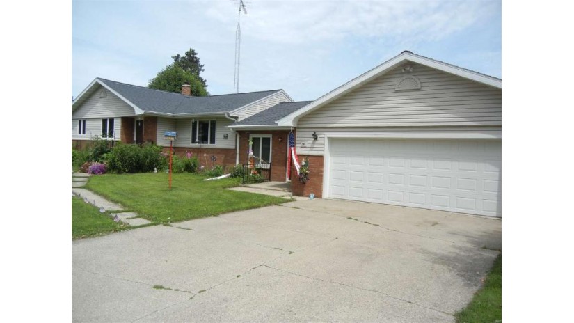 249 Pine River Street Redgranite, WI 54970 by First Weber, Inc. $138,500
