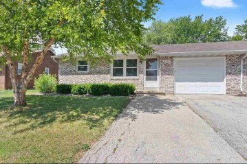 2152 Crary Street, Ashwaubenon, WI 54304-4812