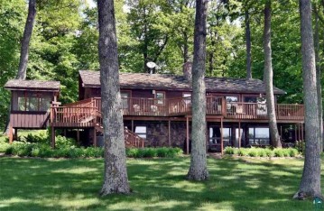 22935 Missionary Point Dr, Cable, WI 54821