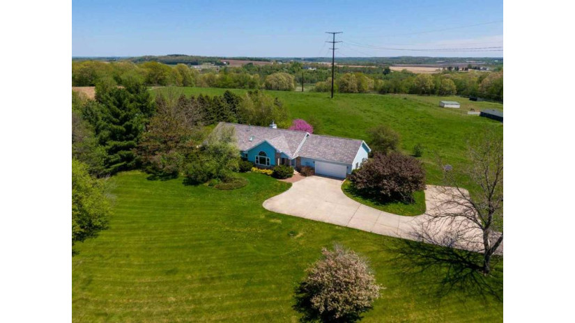 N8668 County Road O Waterloo, WI 53594 by Re/Max Preferred $499,900