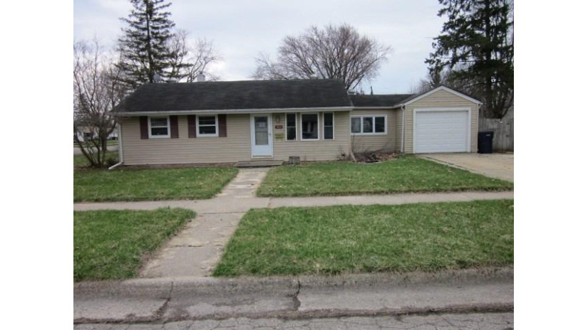 1805 Mole Ave Janesville, WI 53548 by Century 21 Affiliated $99,900