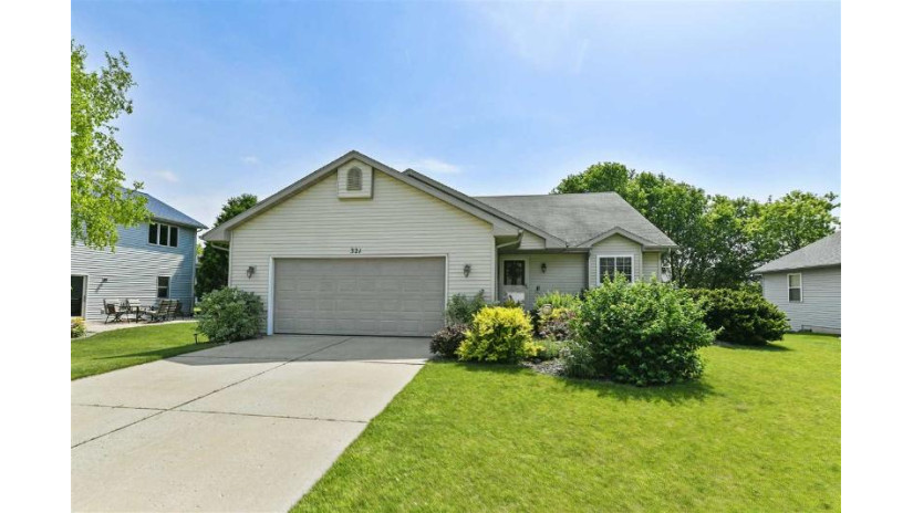 321 Ann St Columbus, WI 53925 by Ballweg'S Real Estate Llc $287,500