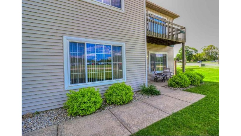 330 E Tyranena Park Rd 4 Lake Mills, WI 53551 by Re/Max Shine $149,900