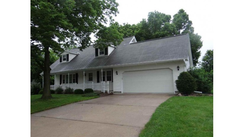 1220 S 5th St Prairie Du Chien, WI 53821 by Re/Max Ridge-N-River $219,000