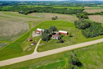 10964 County Road A, Perry, WI 53544