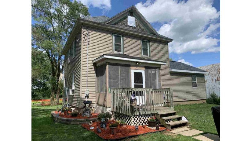 441 S Main St Fall River, WI 53932 by Exp Realty, Llc $164,900