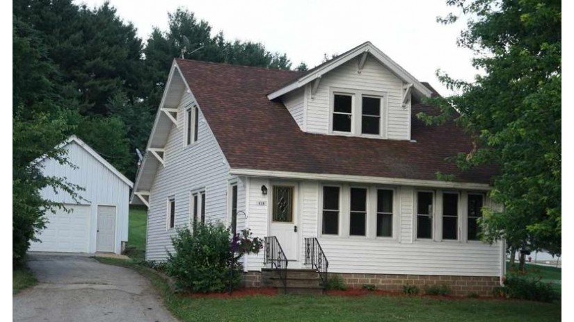 636 N Main St Mount Sterling, WI 54628 by Adams Auction And Real Estate $129,900