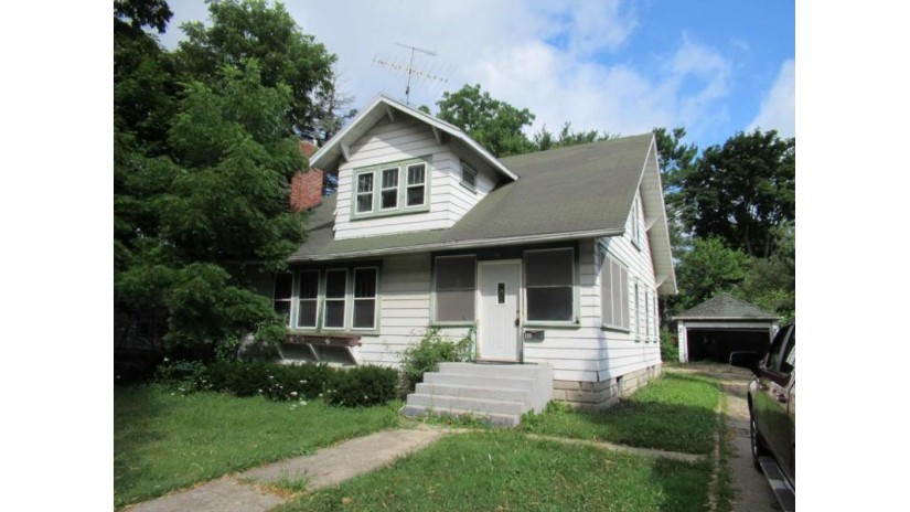 1217 Racine St Delavan, WI 53511 by Century 21 Affiliated $79,900