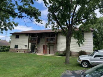 521 Lincoln St, Mauston, WI 53951