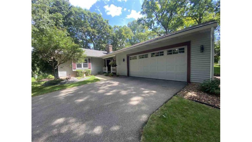 2878 Golden Cir Pleasant Springs, WI 53589 by Berkshire Hathaway Homeservices Matson Real Estate $339,000