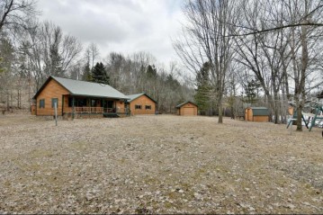 20901 Erickson Ln, Grantsburg, WI 54840