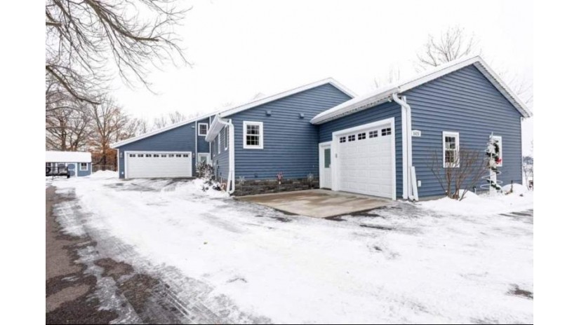 1625 Cleveland Avenue Wausau, WI 54401 by Coldwell Banker Action $499,900