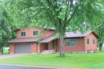 312 West Larch Street, Abbotsford, WI 54405