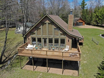 8467 Hillcrest Ln, St. Germain, WI 54558