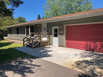 425 Ohio St W, Eagle River, WI 54521