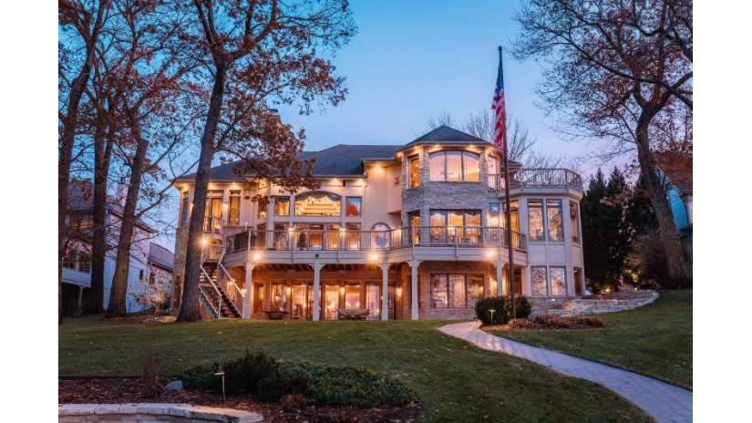 W278N2955 Rocky Point Rd Pewaukee, WI 53072 by Patrick Bolger Realty Group $3,800,000